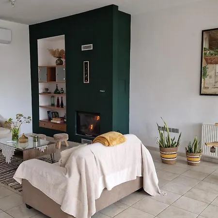 The Mountain House - Escape Life Panayia